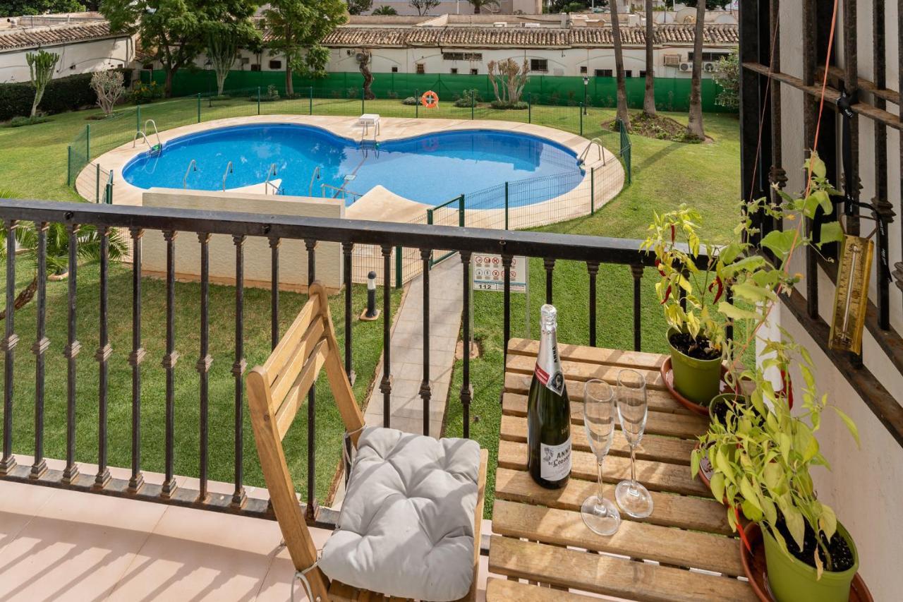Lovely Apartment Next To The Beach Τορρεμολίνος Εξωτερικό φωτογραφία