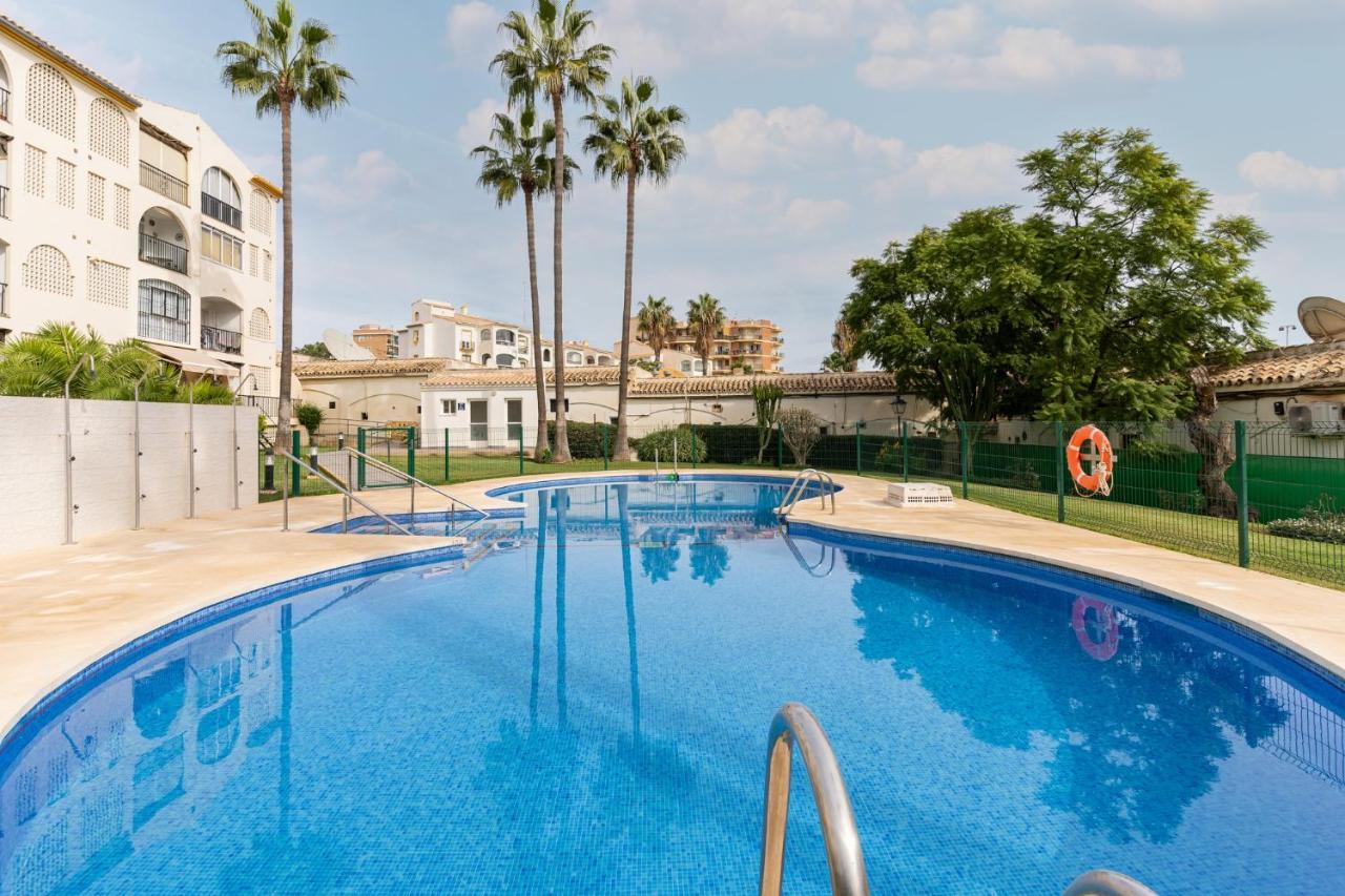 Lovely Apartment Next To The Beach Τορρεμολίνος Εξωτερικό φωτογραφία