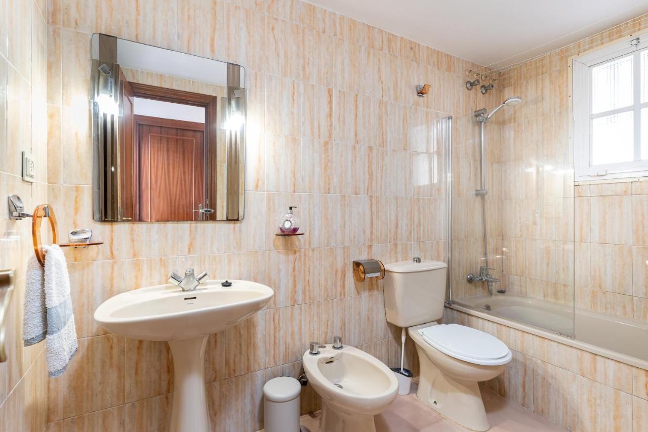 Lovely Apartment Next To The Beach Τορρεμολίνος Εξωτερικό φωτογραφία