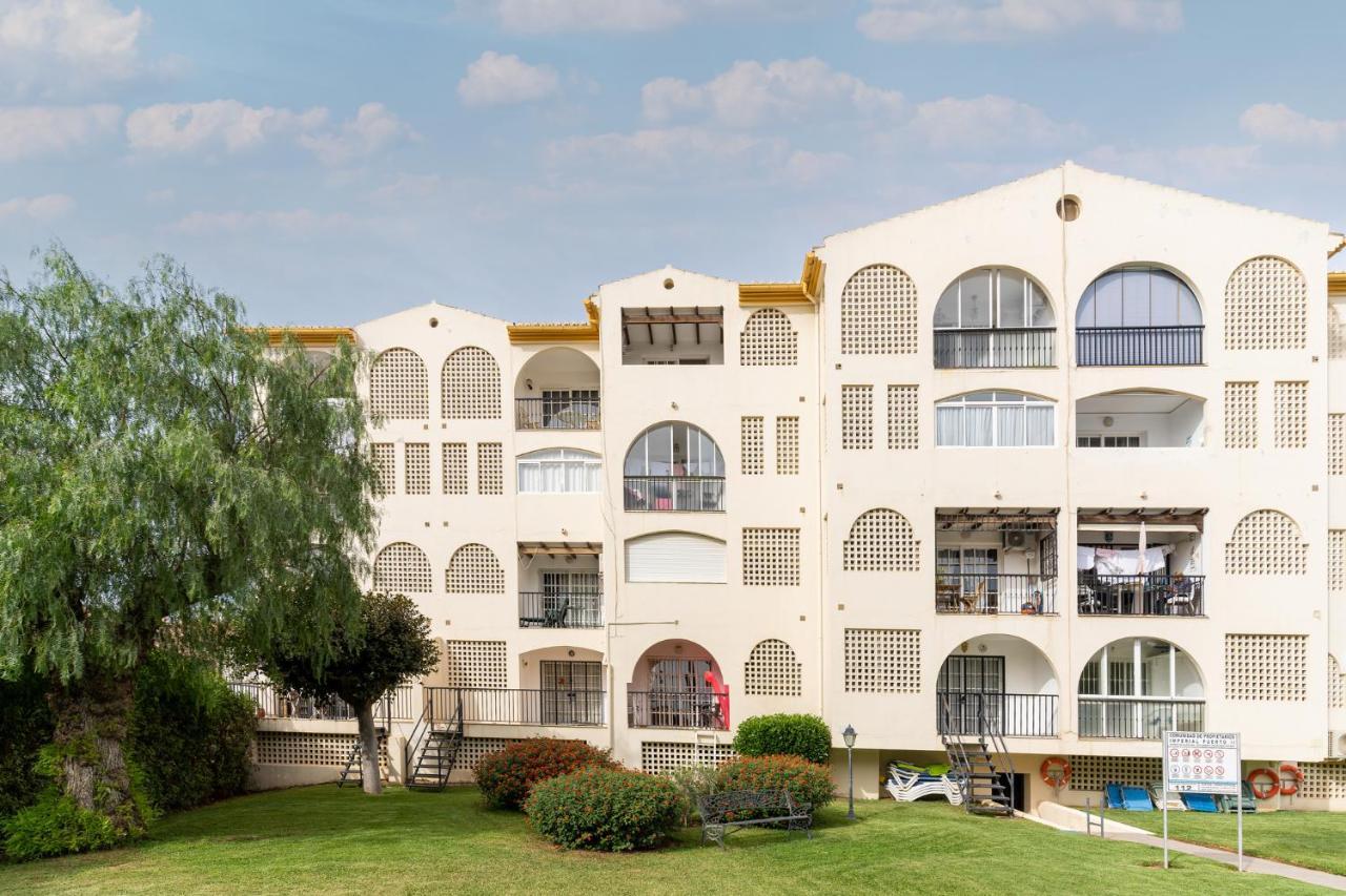Lovely Apartment Next To The Beach Τορρεμολίνος Εξωτερικό φωτογραφία