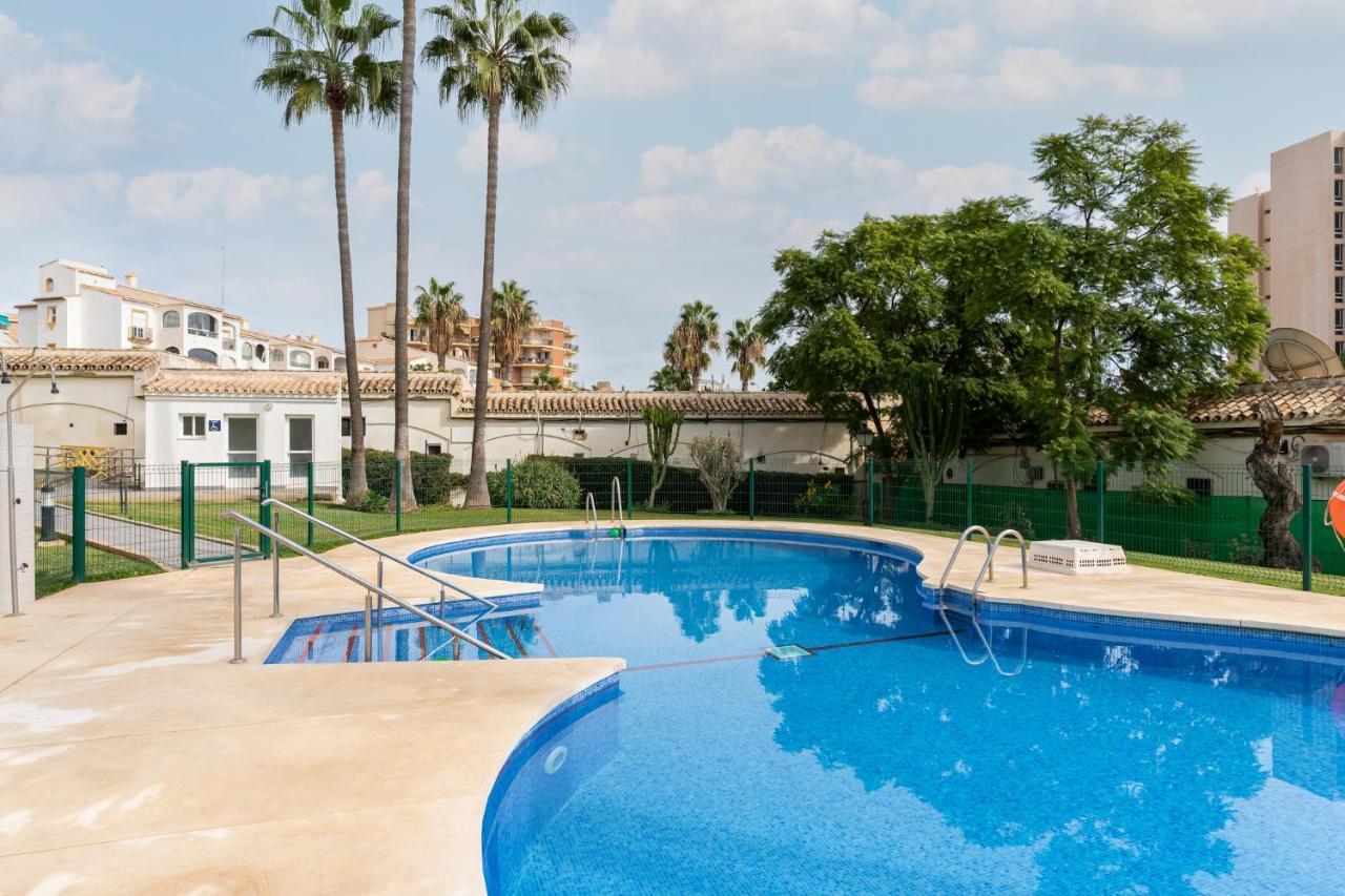 Lovely Apartment Next To The Beach Τορρεμολίνος Εξωτερικό φωτογραφία