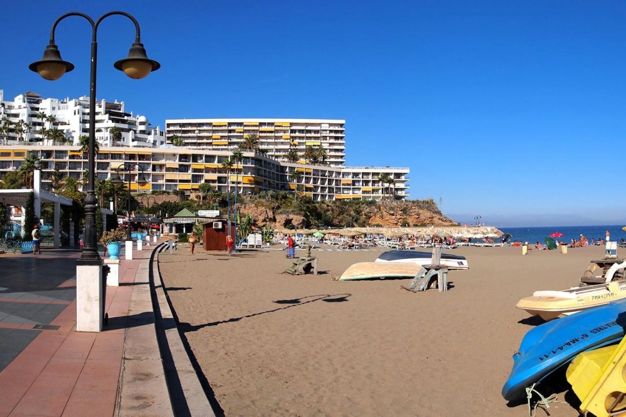Lovely Apartment Next To The Beach Τορρεμολίνος Εξωτερικό φωτογραφία